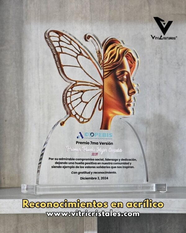 placas-de-reconocimiento-en-acrilico-jubilacion