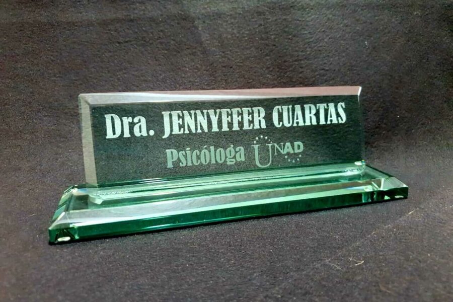 Hablador para escritorio portanombre para profesionales